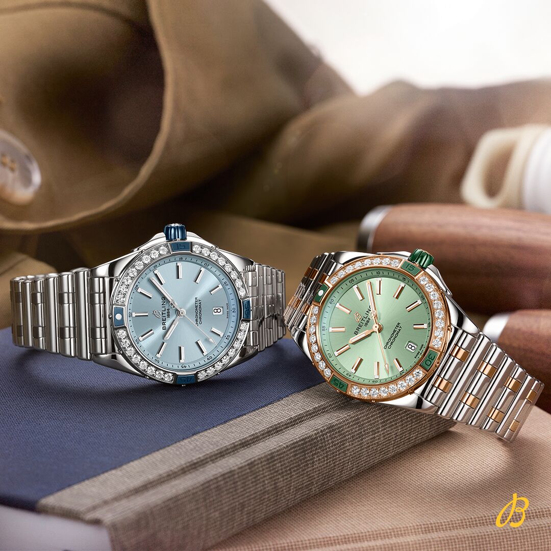 BR-Chronomat-Blue-Green-double-StillLife_RVB